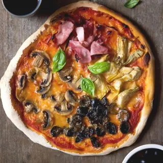 Quattro Stagioni Pizza Large