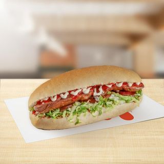 ჰოთ დოგი სტანდარტული სოუსით - პურში