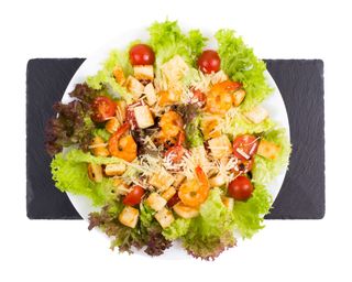 Салата Цезар със скариди (300г)