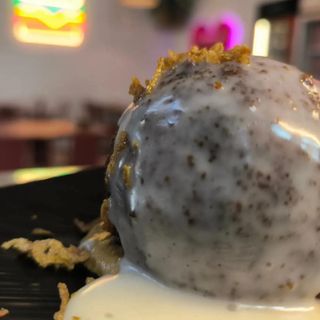 Bolón De Queso Y Bacon (1 Ud.)