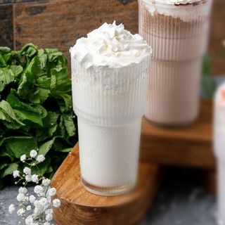 Сүтті классикалық сусыны/Молочный коктейль Классический