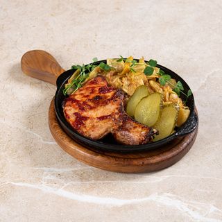 Філе зі свинини з картоплею  (380 г)