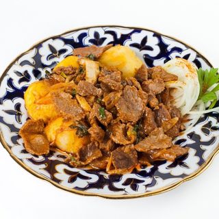 Куырдак с картошкой и говядиной
