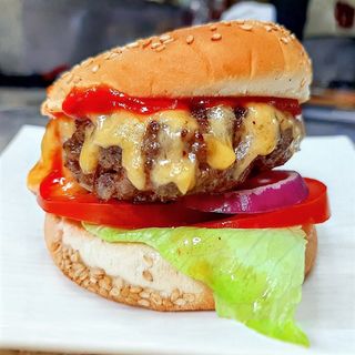 Karen kitchen house burger