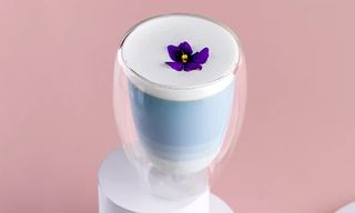 Голубая матча латте 350мл