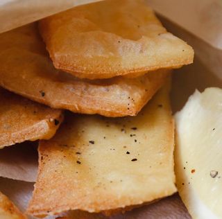 Panelle, pepe e P - mayo al limone