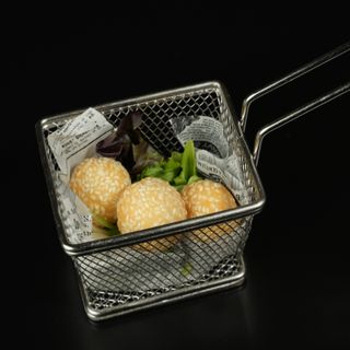 145. Bola De Sesamo (3 Pzs.)