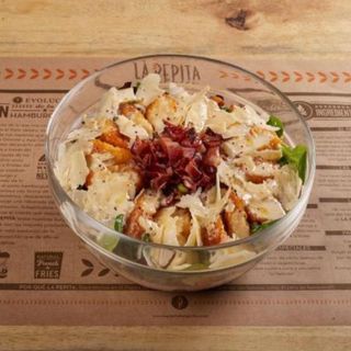 Ensalada de pollo crujiente