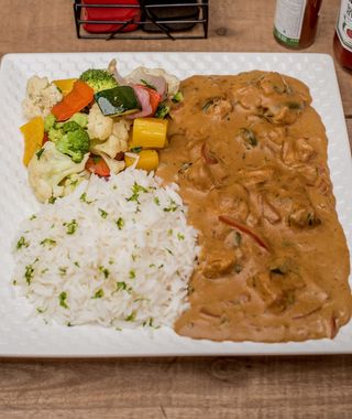 Kla Stir Fry + 2 Sides