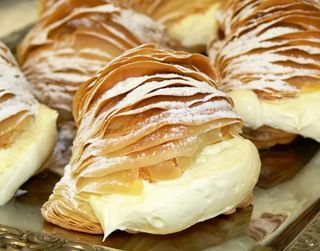 Sfogliatella crema