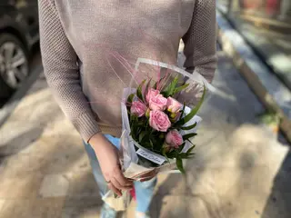 1 pink rose