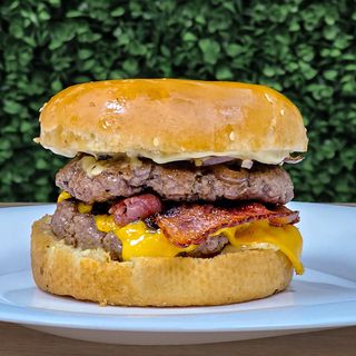 DOMESTIK DOUBLE BURGER