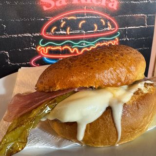 Hamburguesa Combinada Pepito Burguer