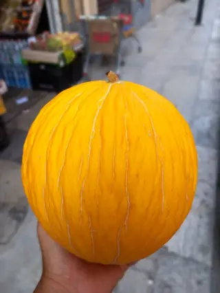 Melone giallo al pezzo 