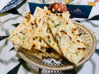 Onion naan