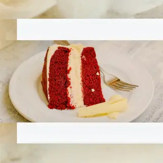 Red Velvet Cheesecake