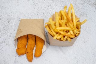 Combo chicken fingers 3 i mali pomfrit