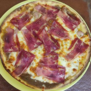 Pizza Foie Tartufo (30 a 32 Cm.)