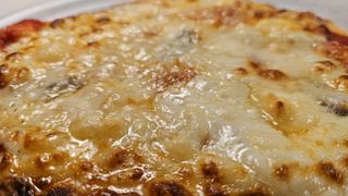 Pizza Quattro Formaggi (30 Cm.)