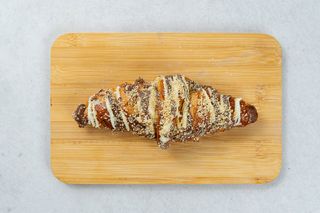 Croissant duo (biała czekolada + czekolada) 110g