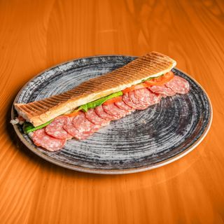 Sendvič lepinja zimska, kačkavalj