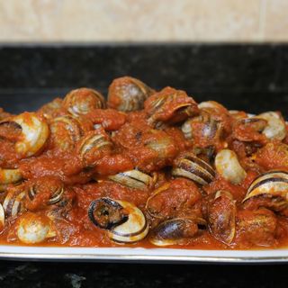 Cabrilla Con Salsa Casera