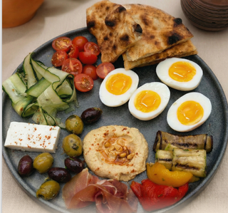 Средиземноморский завтрак/ Dejun Mediteranean