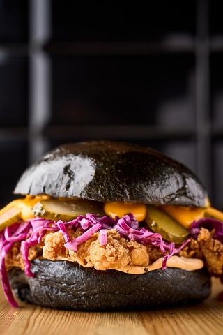 Crispy Black Burger