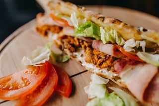 Sendvič sa svinjskom bečkom 