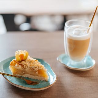 SZARLOTKA MIGDAŁOWA