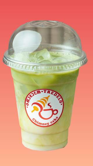 მატჩას ლატე (ნუშის რძით)