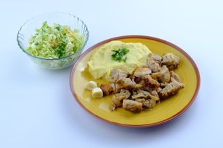 Salad menu Pui la barda