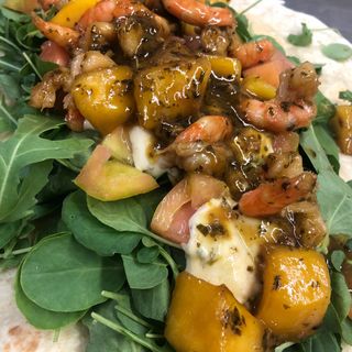 Wrap De Langostinos Con Mango