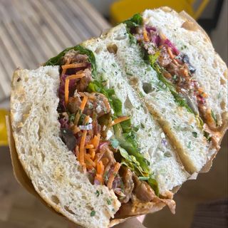 Sanduíche de Porco Agridoce 