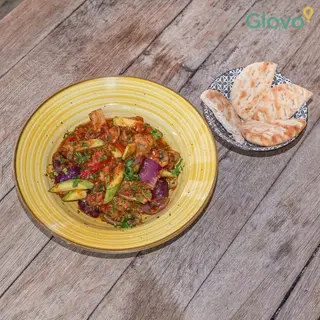 Ghiveci de legume, pită