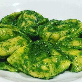 Capelleti Giganti Di Ricotta E Funghi