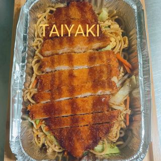 F53  Massa com Frango Panado