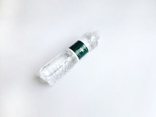 Вода Idealist негазована (500мл)