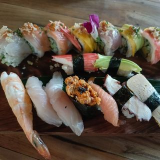 Rainbow Platter 14 Pieces