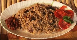 Beef pilau/fruit 