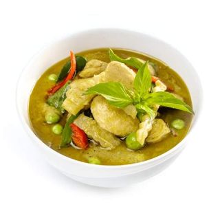 Kaeng Kiaw Wan Gai/Moo