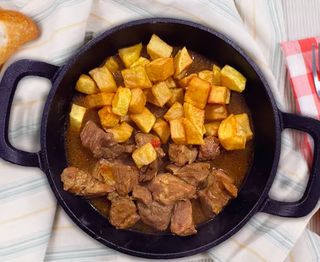 Carne de patatas
