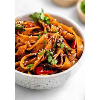 Chilli Garlic noodles with Veges