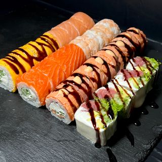 Сет Щасливий (1060г)