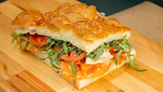 Focaccia Salame Picante