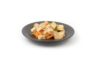 Tofu saltato con verdure