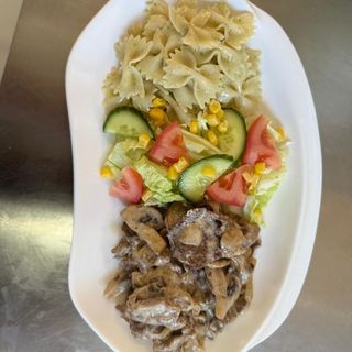 Нежная говядина с грибами