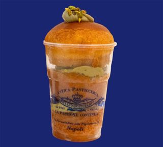 Babà al bicchiere Pistacchio