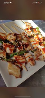 E24. Pinchos De Sepia (2 Pzs.)