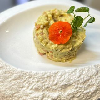 Guacamole & Pita Bread 